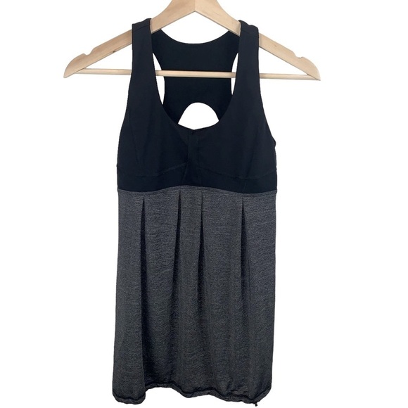 Lululemon sz 6 Grey Black Tank Top Drawstring Waist Built in Bra Keyhole Back - Picture 1 of 7